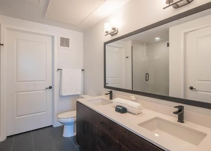 Apartment Cozy 1bd - Pool, Gym, Parking, W-d - Sleeps 4 *